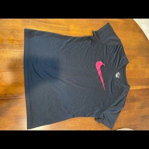Black nike shirt